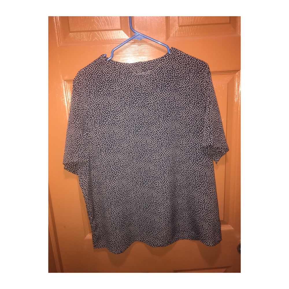 Cute navy and beige dot blouse !